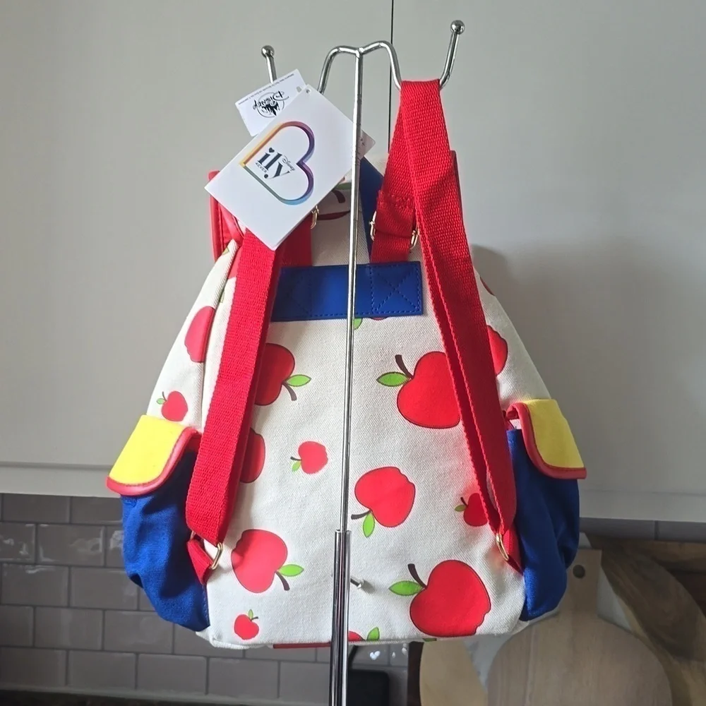 Disney Snow White iLy 4ever Backpack New!